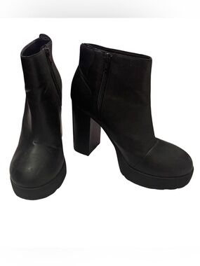 Divided H&M size 39 Platform Ankle Boots